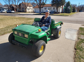 Main image John Deere Gator